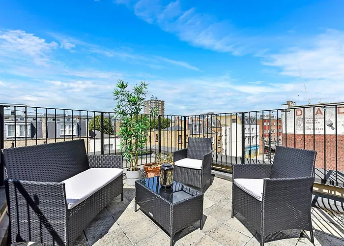 Huge Shoreditch Apartment- Private Roof Terrace